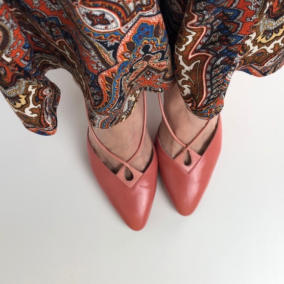 Bally Shoes - VINTAGE BALLY Sling Back Heels Made in Italy